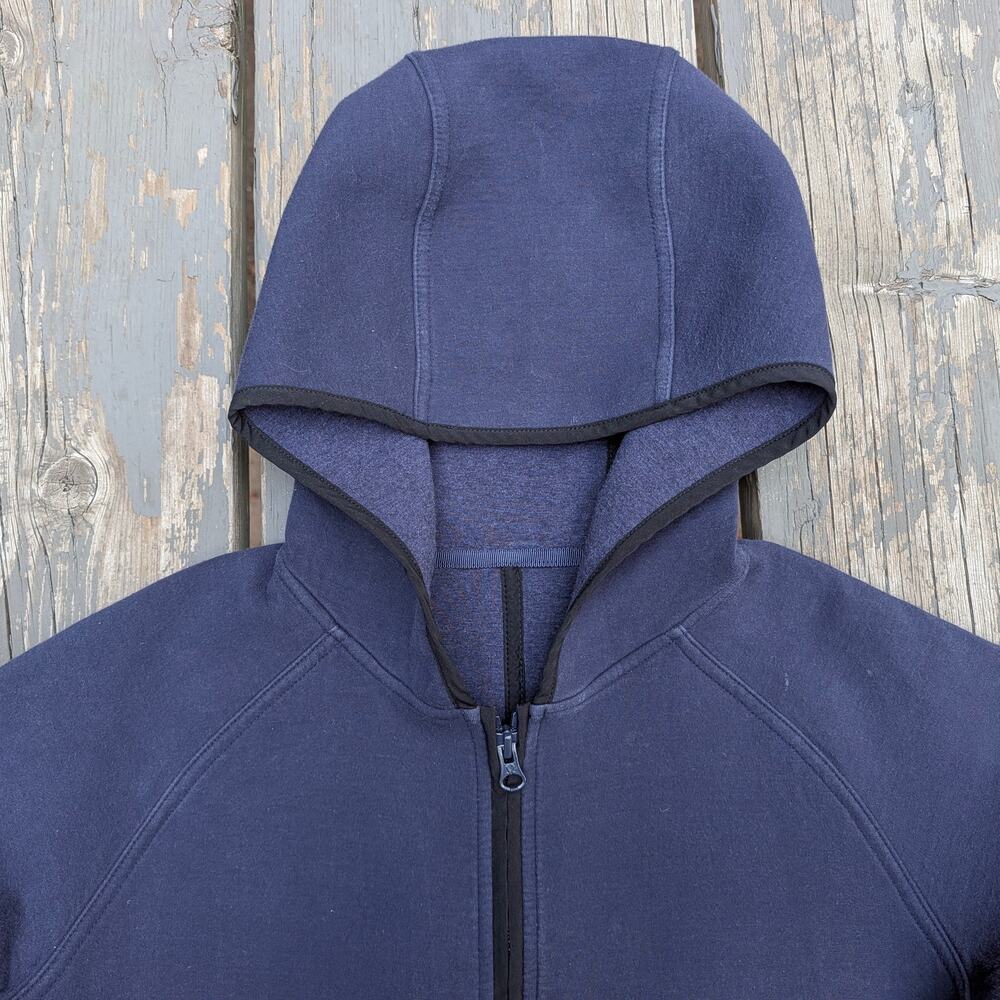 Lululemon Navy Blue Sweater Knit Fleece Full Zip Hoodie Jacket Paneled Back - Picture 6 of 10